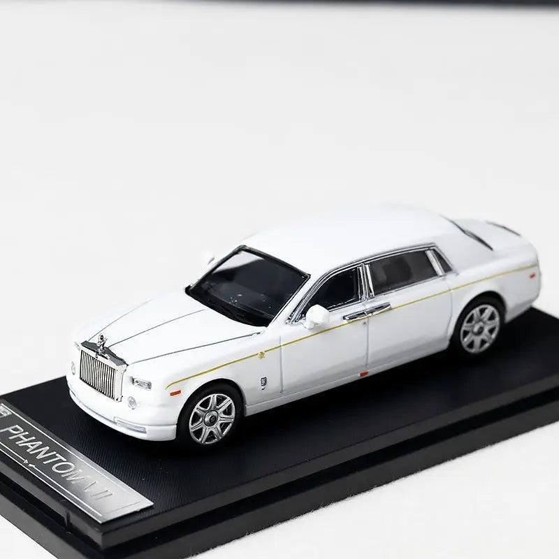 Rolls-Royce SW Phantom VII 1:64 Scale Diecast Model Car - Image 13