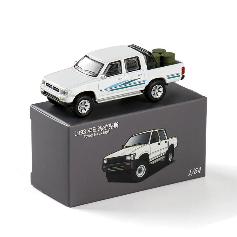 Toyota Hilux Pickup 1:64 Scale Diecast Model Car - Image 17