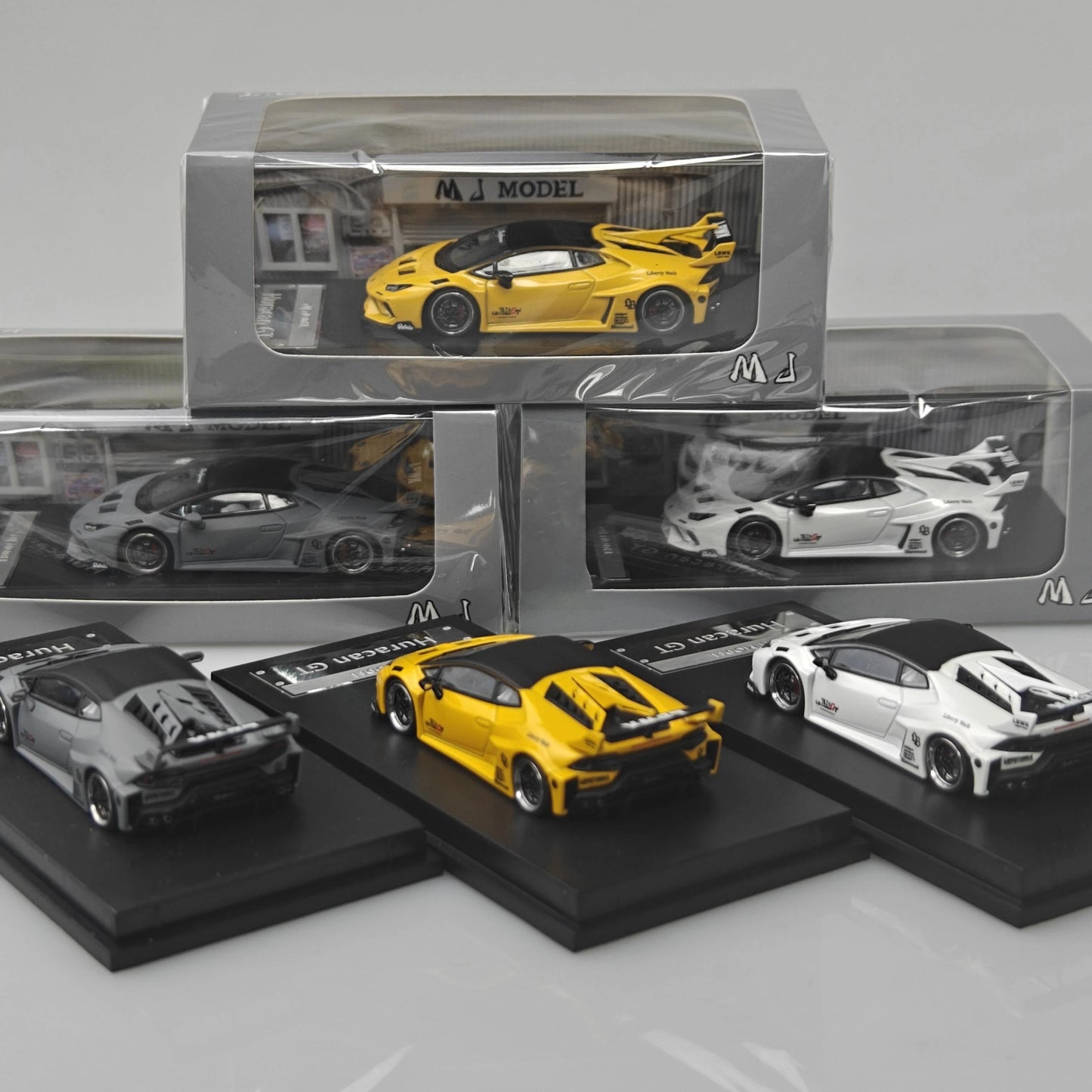 Lamborghini Huracan MJ LP610 GT 1:64 Scale Diecast Model Car - Side View