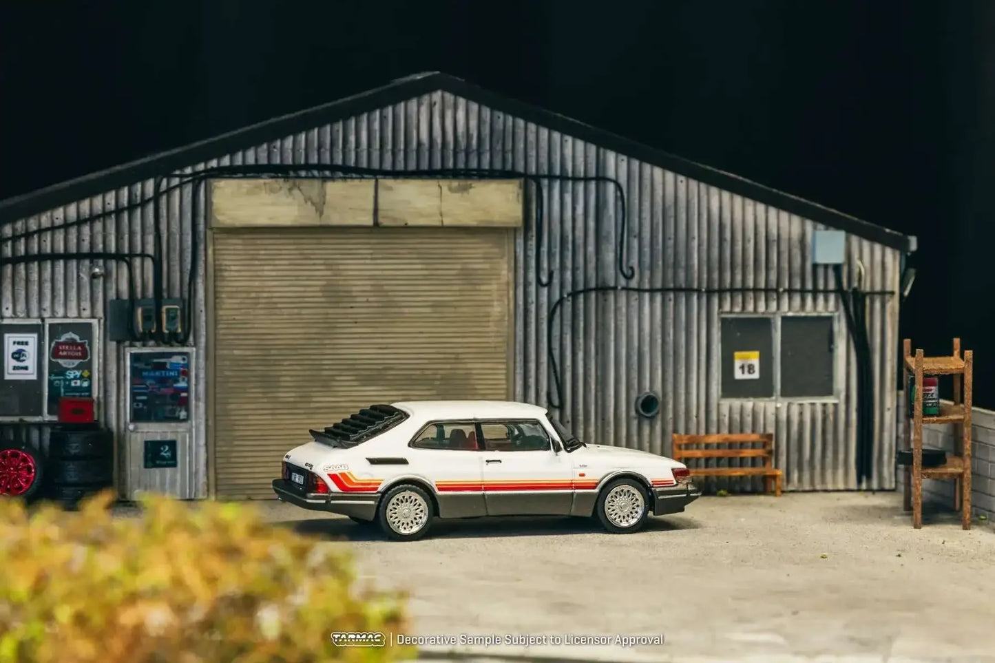 Saab TW 900 Turbo White Tarmac 1:64 Scale Diecast Model Car - Image 9