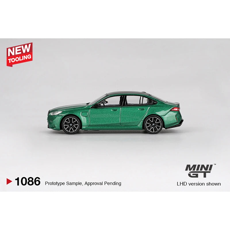 BMW MINIGT 1086 Stock M5 G90 1:64 Scale Diecast Model Car - Detail
