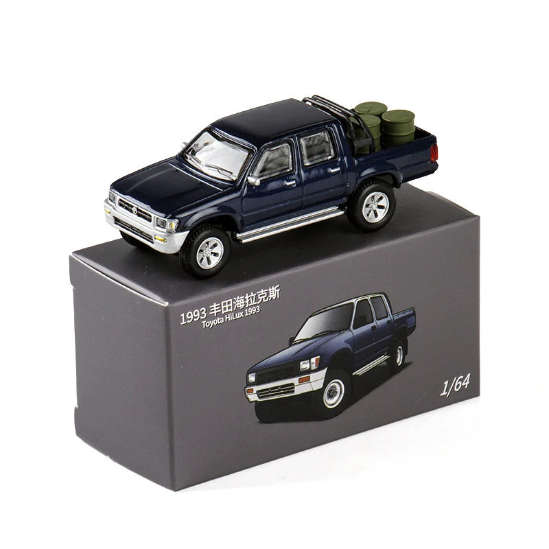 Toyota Hilux Pickup 1:64 Scale Diecast Model Car - Image 18