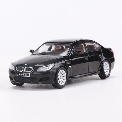 Shadow 1 64 M5 E60 for Six Colors 1:64 Diecast modelbil 1:64