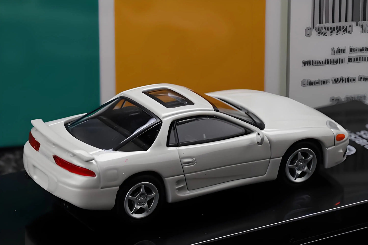Premium PARA GTO 3000GT 1:64 Scale Diecast Model Car - Image 13