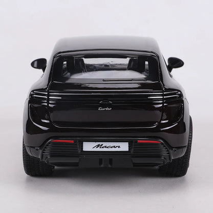 Bburago Porsche Macan Turbo Electric 1:24 Diecast