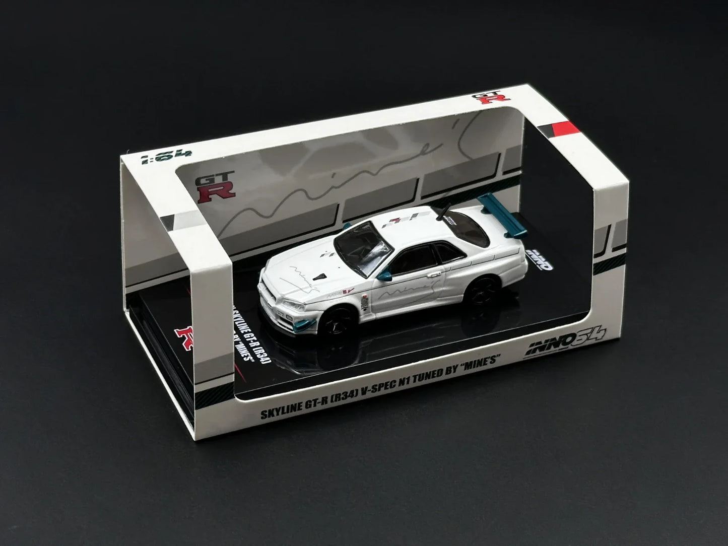 Nissan GT-R INNO Stock Skyline R34 Spec 1:64 Scale Diecast Model Car - Image 15