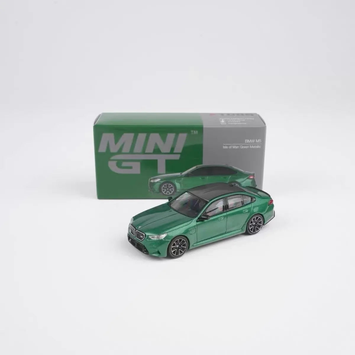 BMW MINIGT 1086 Stock M5 G90 1:64 Scale Diecast Model Car - Image 9