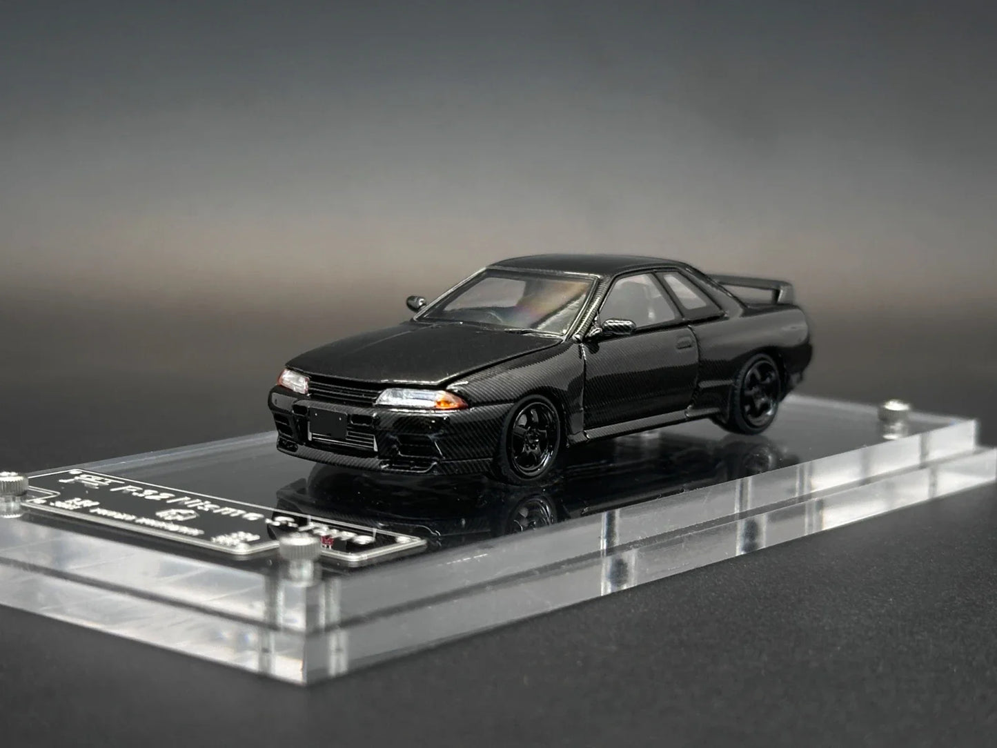 Nissan GT-R FH Stock Skyline R32 Tune 1:64 Scale Diecast Model Car - Image 11