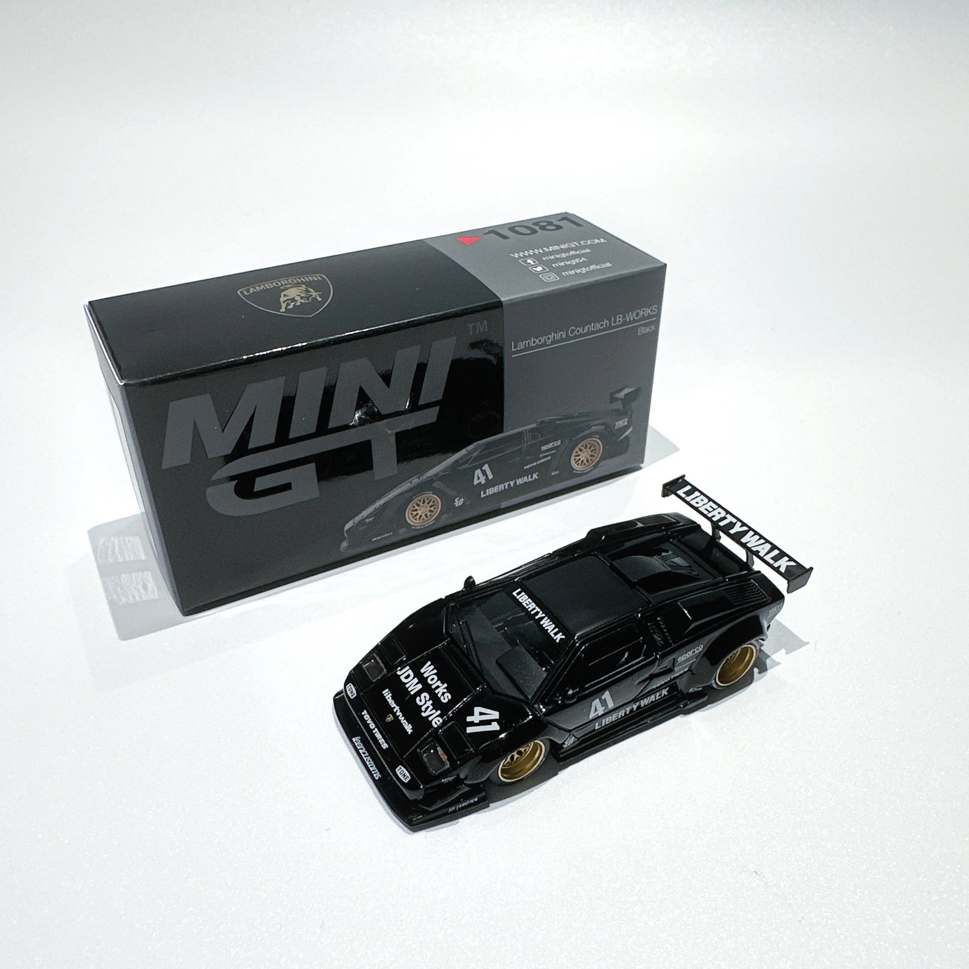 Lamborghini MINIGT Stock 1081 LBWK Countach 1:64 Scale Diecast Model Car - Image 15