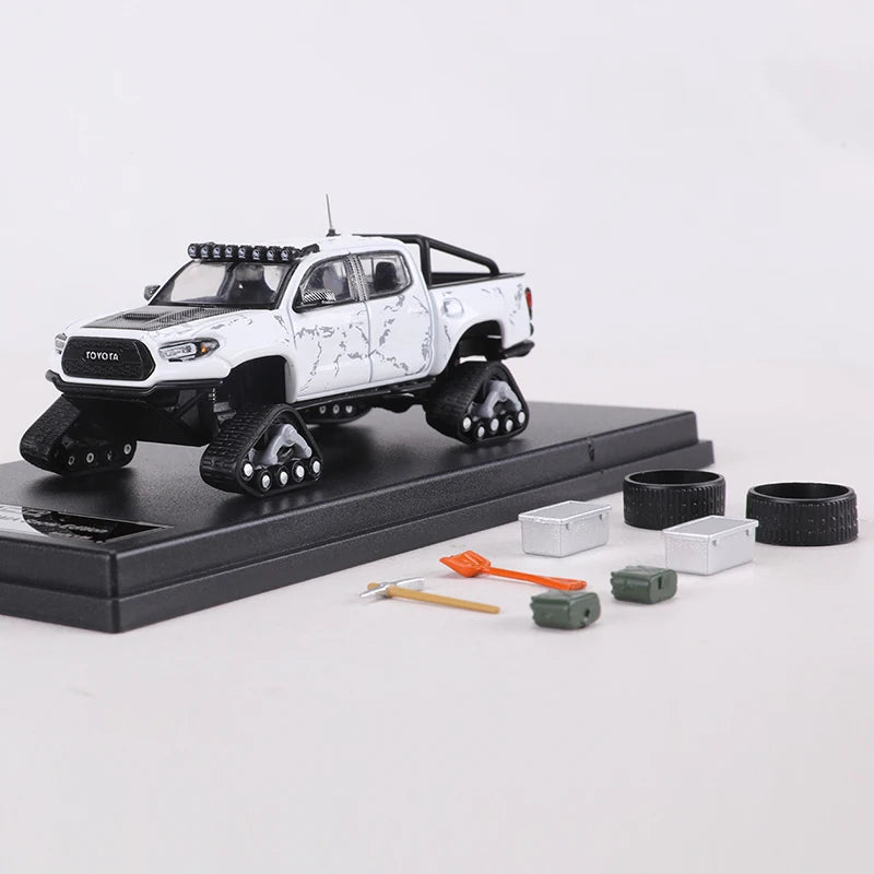 GCD 1 64 Tacoma Snow Includes Accessories 1:64 Diecast