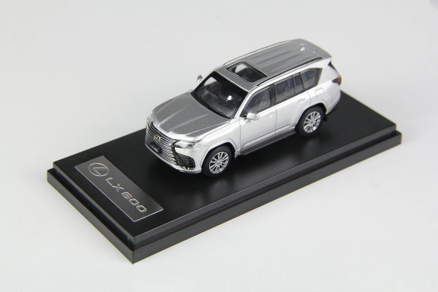 LCD Lx600 1 64 1:64 Diecast modellino 1:64