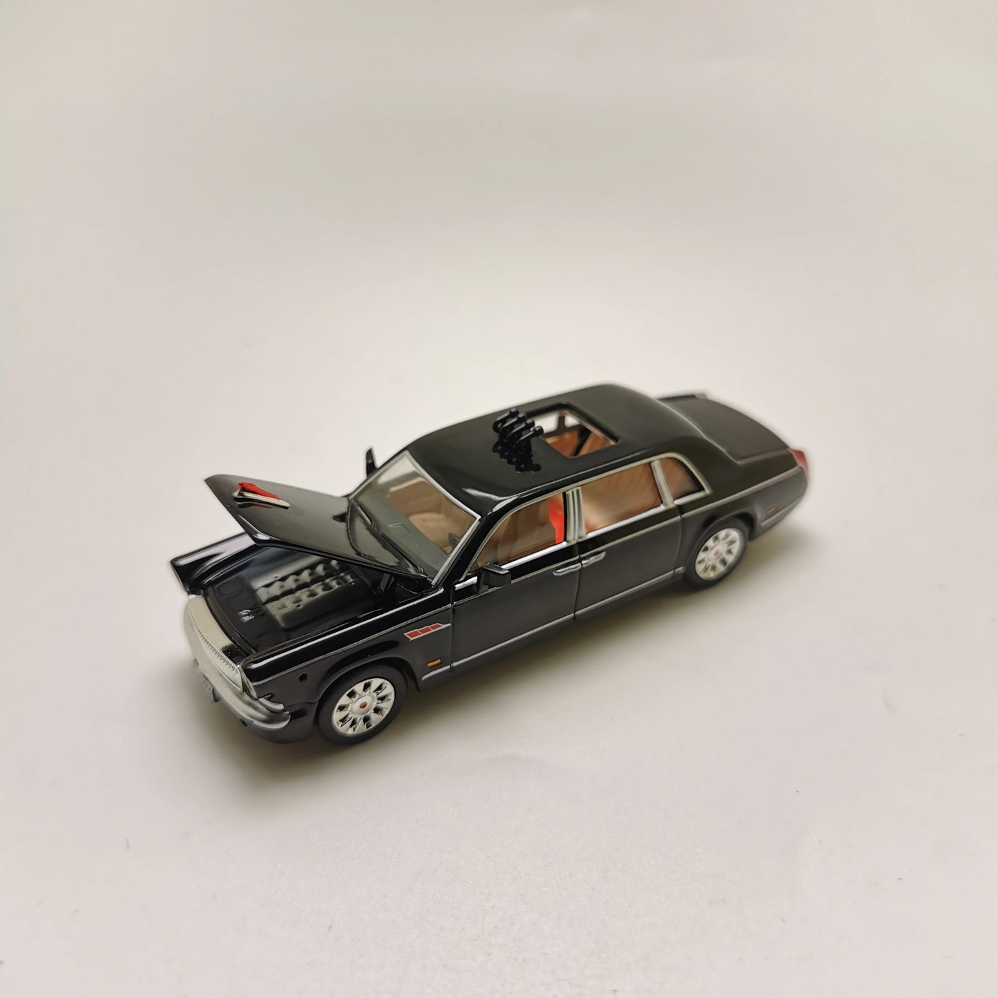 XCARTOYS Parade Ca7600j 1 64 Metal Plastic Parts 1:64 Diecast