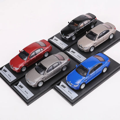 Shadow 1 64 M5 E60 for Six Colors 1:64 Diecast modelbil 1:64