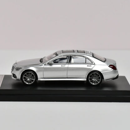 Mercedes-Benz S450 W222 Master 1:64 Diecast