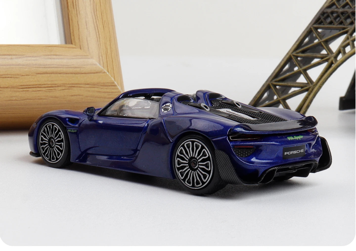Premium LUX 918 Spyder 1:64 Scale Diecast Model Car - Image 17