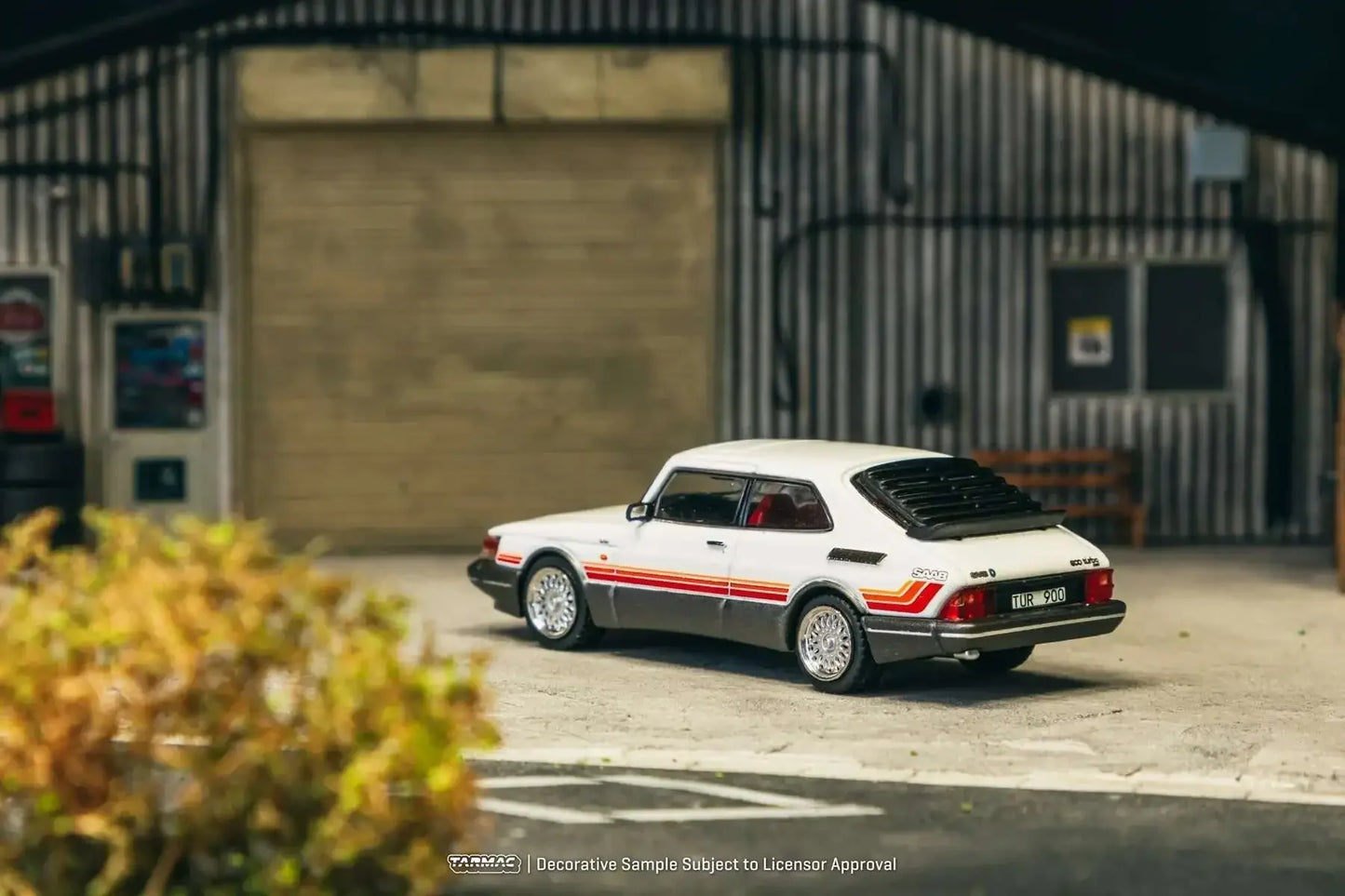 Saab TW 900 Turbo White Tarmac 1:64 Scale Diecast Model Car - Image 10