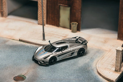 Tw 1 64 Koenigsegg Regera Silver Metallic Blue Accents Tarmac 1:64 Diecast