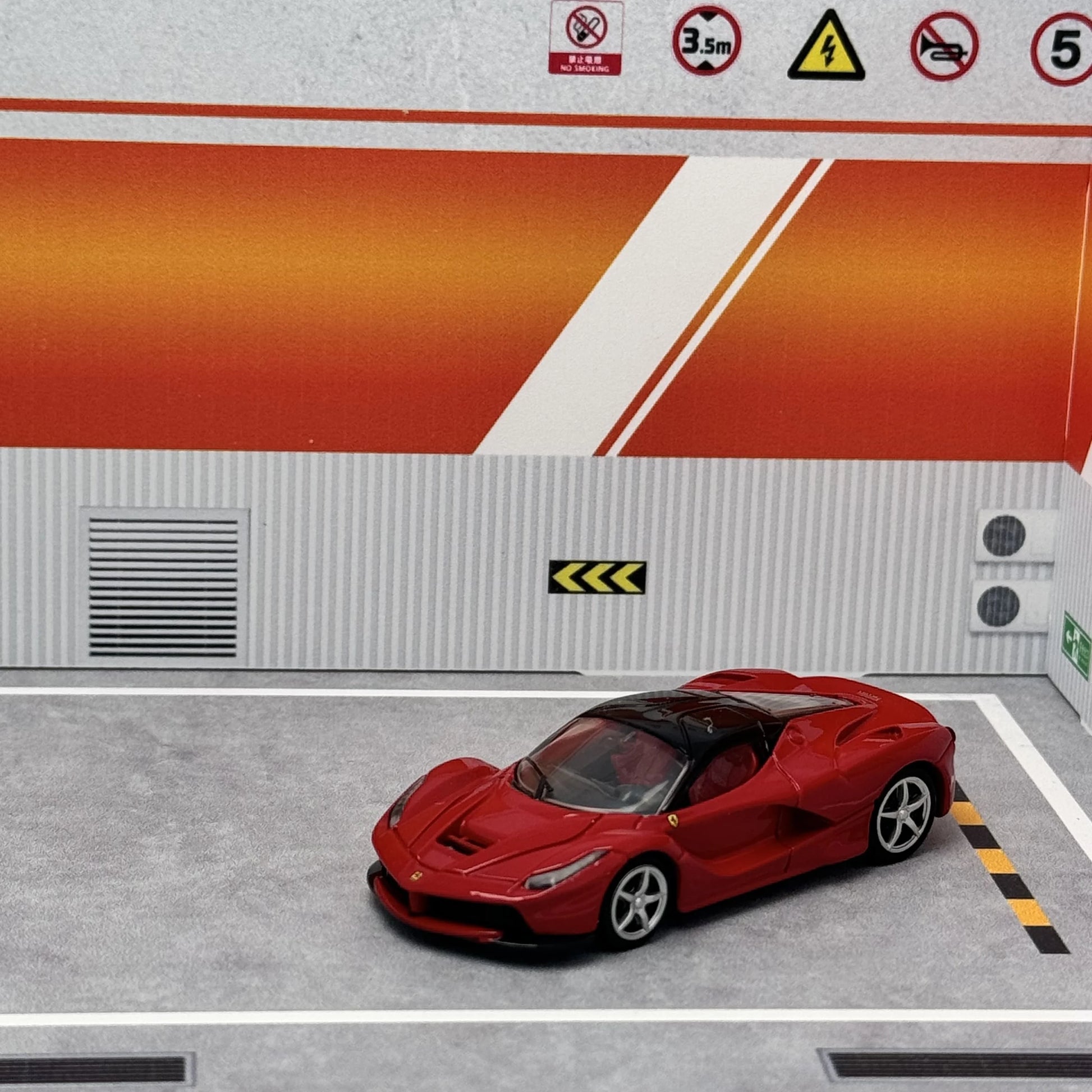 Ferrari LaFerrari Takara Tomy Tomica 38 Pop 1:64 Scale Diecast Model Car - Image 6