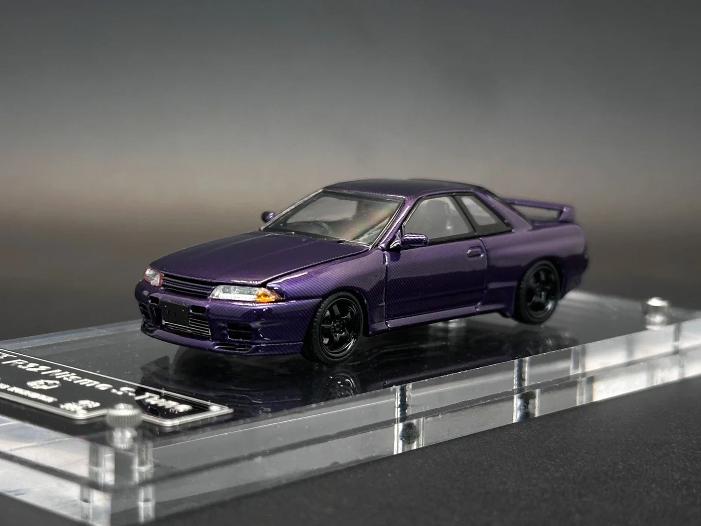 Nissan GT-R FH Stock Skyline R32 Tune 1:64 Scale Diecast Model Car - Image 18