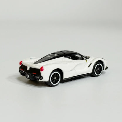 Ferrari Bburago Stock LaFerrari white red 1:64 Scale Diecast Model Car - Image 5