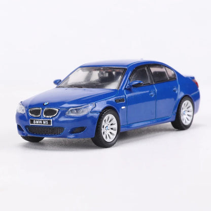 Shadow 1 64 M5 E60 for Six Colors 1:64 Diecast modelbil 1:64
