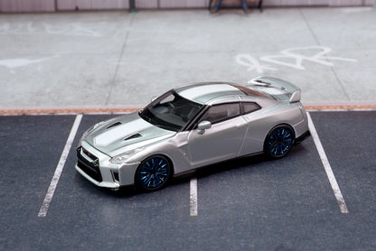 Mh R35 50th Anniversary 1 64 1:64 Diecast