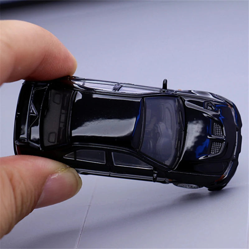 Mitsubishi Lancer Evolution Five 1:64 Scale Diecast Model Car - Image 5