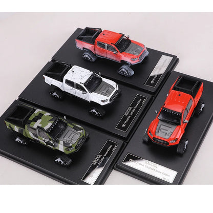 GCD 1 64 Tacoma Snow Includes Accessories 1:64 Diecast