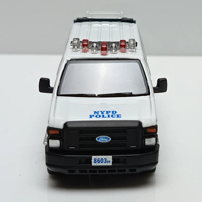 Premium 596 E350 Van NYPD 1:64 Scale Diecast Model Car - Image 14