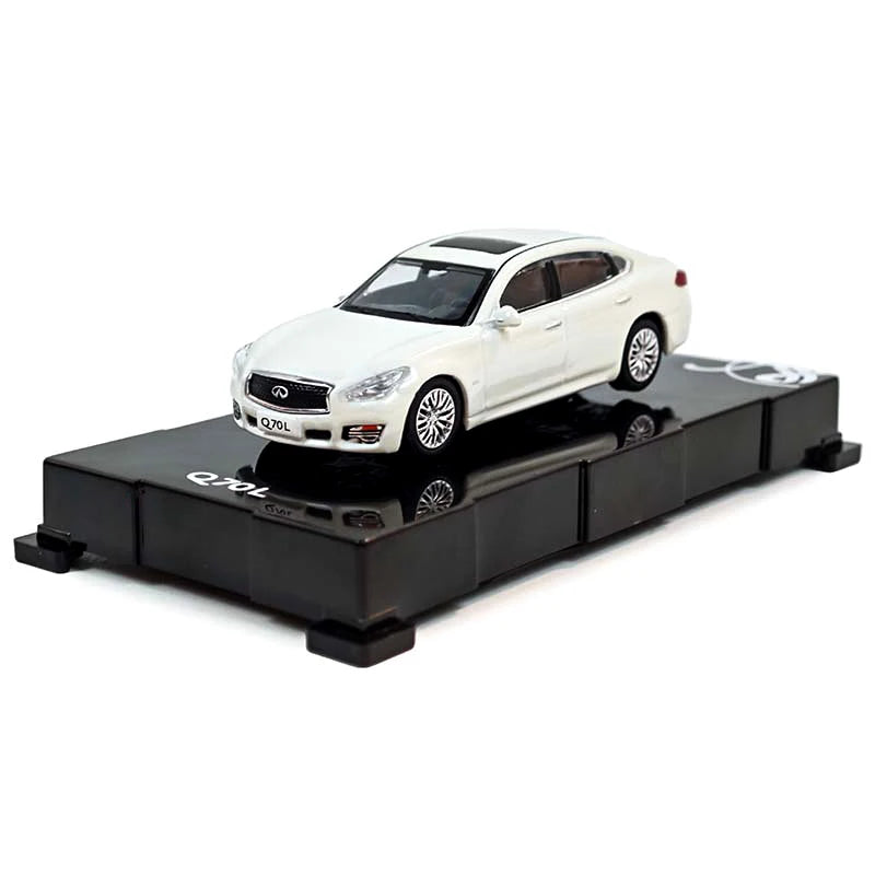 Premium Q70 QX60 QX70 QX80 QX30 1:64 Scale Diecast Model Car - Image 35