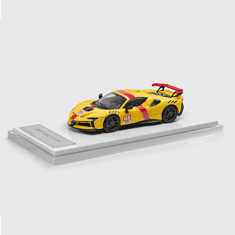 DMH 1 64 Sf90 Xx Stradale Le Mans Diorama 1:64 Diecast