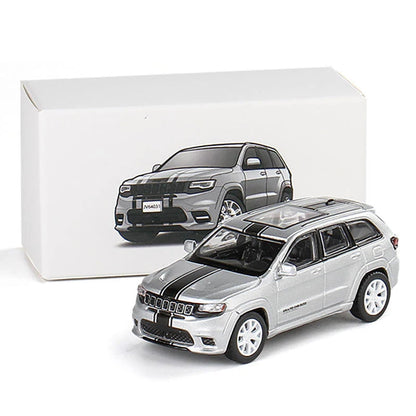 Jeep Grand Cherokee SUV 1:64 Scale Diecast Model Car - Image 17