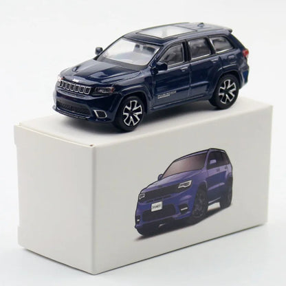 Jeep Grand Cherokee SUV 1:64 Scale Diecast Model Car - Image 20