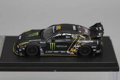Nissan GT-R Collect R35 35GT-RR LBWK 1:64 Scale Diecast Model Car - Image 6