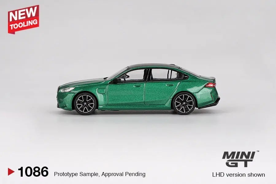 BMW MINIGT 1086 Stock M5 G90 1:64 Scale Diecast Model Car - Image 6