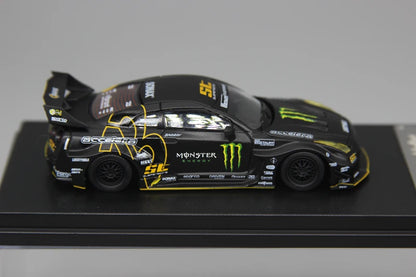 Nissan GT-R Collect R35 35GT-RR LBWK 1:64 Scale Diecast Model Car - Image 10