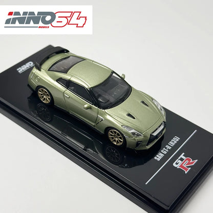 Inno 1 64 GT-R R35 Millennium Jade 1:64 Diecast