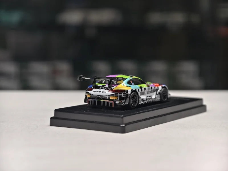 Mercedes-Benz PARA GT3 2025 Bathurst 12H 1:64 Scale Diecast Model Car - Image 9
