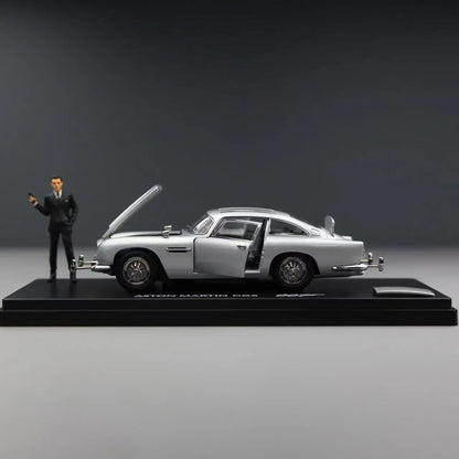 Xiaoguang DB5 with Figure 1 43 1:43 Diecast