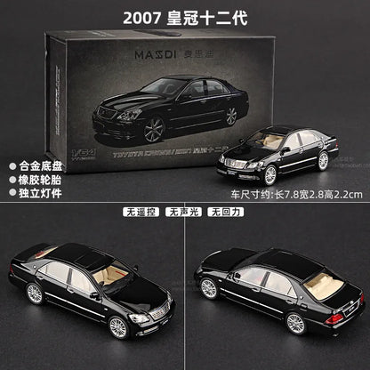 Toyota Crown / Lexus IS300 Masdi 1:64 Scale Diecast Model Car