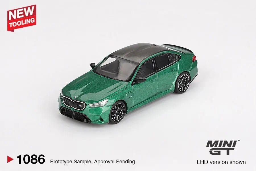 BMW MINIGT 1086 Stock M5 G90 1:64 Scale Diecast Model Car - Image 5