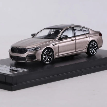 BMW M5 F90 MK6 MJ Model 1:64 Diecast