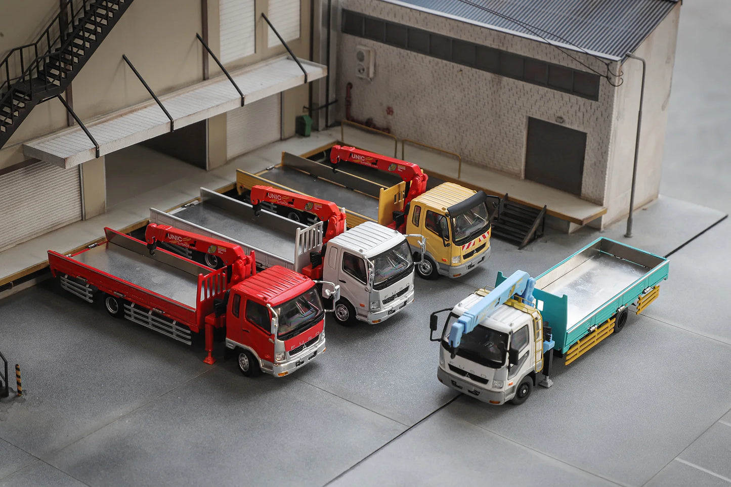GCD Fighter Truck with Crane 1 64 486 1:64 Diecast