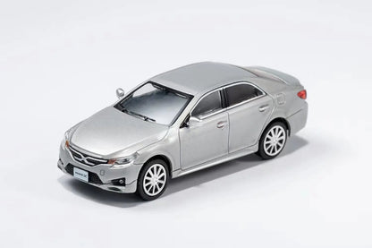 G.C.D. Reiz Mark X LHD/RHD modelbil 1:64