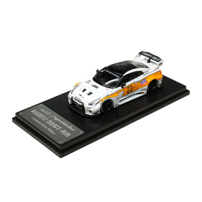 Nissan GT-R R35 White Flash LBWK MC 1:64 Diecast