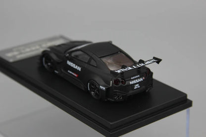 Nissan GT-R Collect R35 35GT-RR LBWK 1:64 Scale Diecast Model Car - Image 15