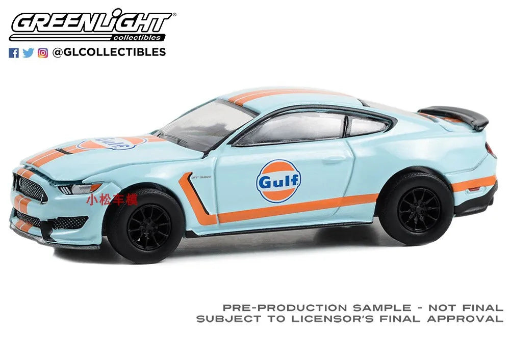 Ford 2020 Shelby GT350- Gulf Oil 30460 1:64 Diecast