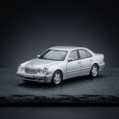 Mercedes-Benz E320 W210 Maxwell - Premium 1:64 Scale Diecast Model Car