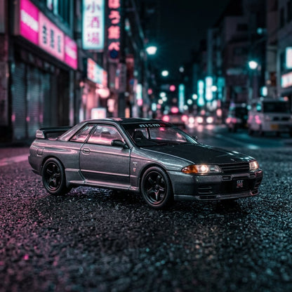Nissan Skyline GT-R NISMO BNR32 CRS Version - Premium 1:64 Scale Diecast Model Car