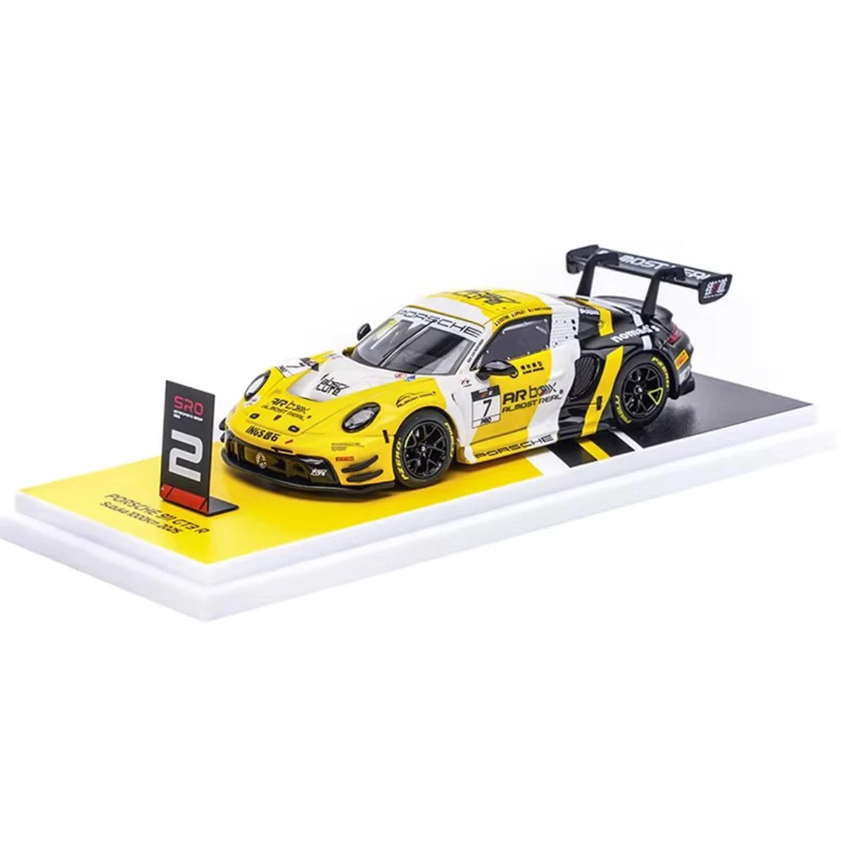 Porsche 911 992 AR Box 1:64 Diecast